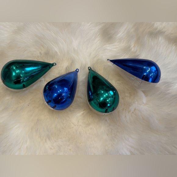 Set of 4 Vintage 60s JEWELBRITE Diorama snowflake Teardrop Christmas Ornaments - Picture 3 of 6
